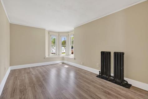 923 Broadway South Portland ME 04106