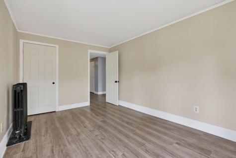923 Broadway South Portland ME 04106