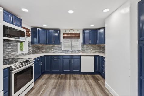 923 Broadway South Portland ME 04106