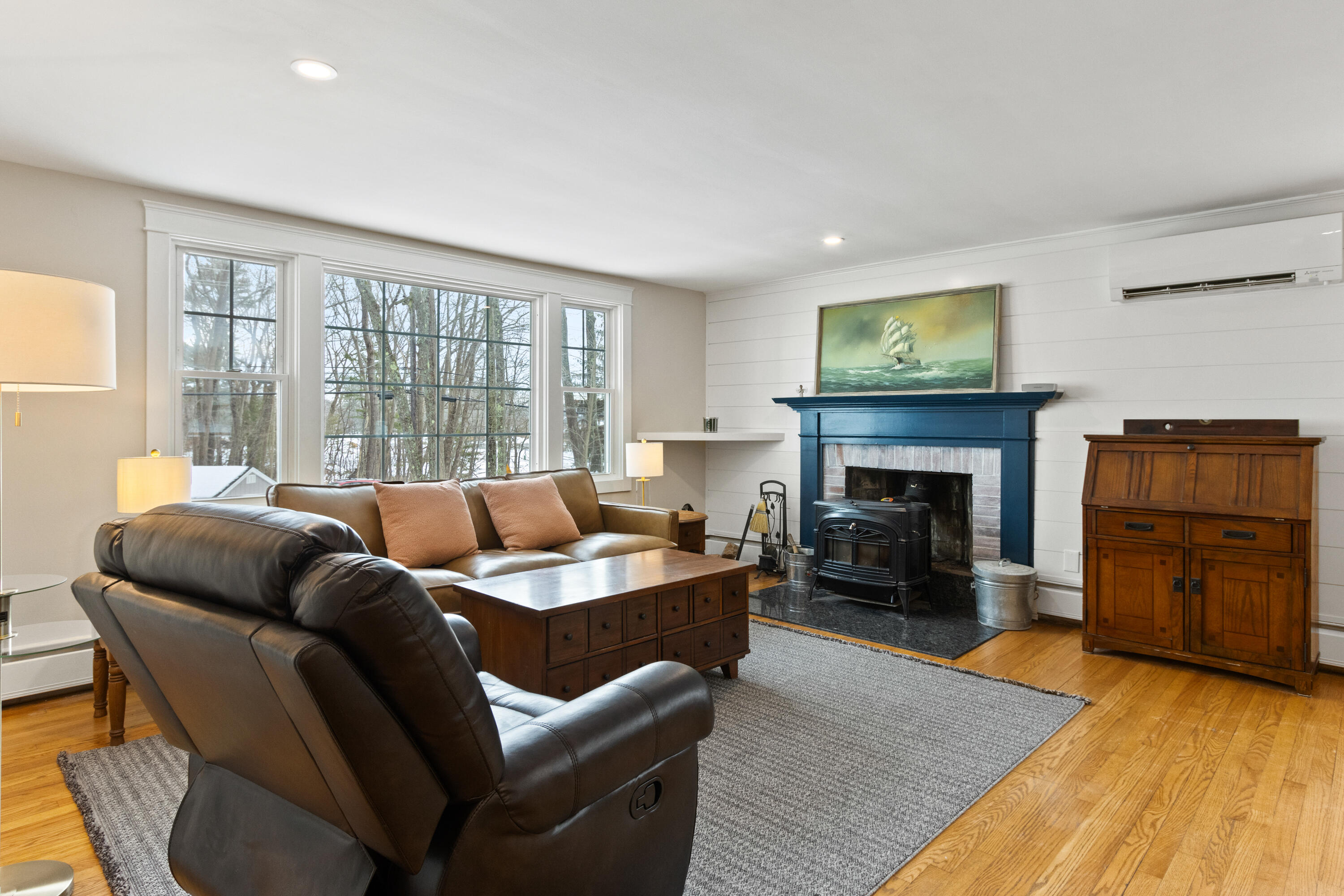 283 Spurwink Avenue Cape Elizabeth ME 04107