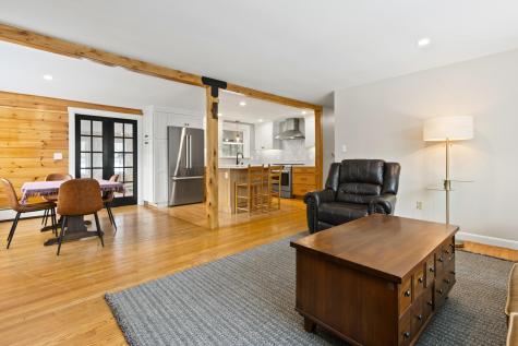 283 Spurwink Avenue Cape Elizabeth ME 04107