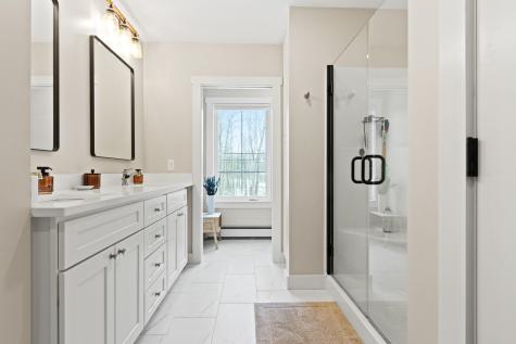 283 Spurwink Avenue Cape Elizabeth ME 04107