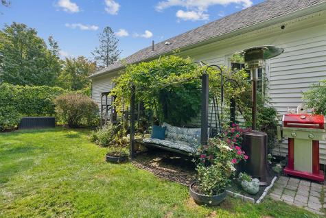 7 Howe Street Auburn ME 04210