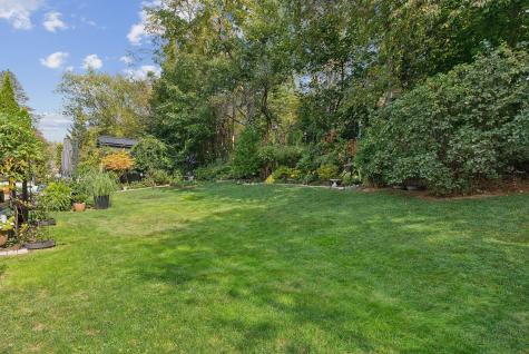 7 Howe Street Auburn ME 04210