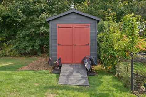 7 Howe Street Auburn ME 04210