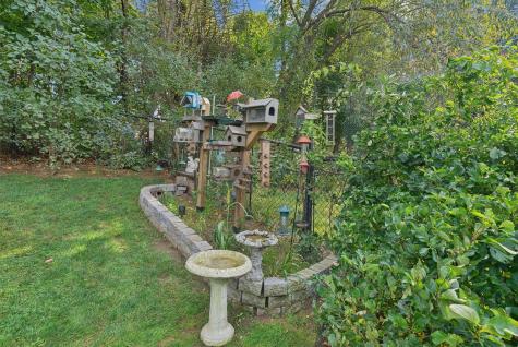 7 Howe Street Auburn ME 04210