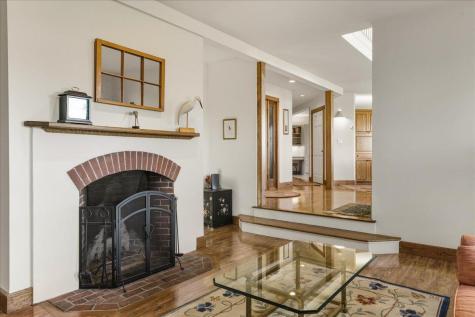 17 Weefs Way Sedgwick ME 04676