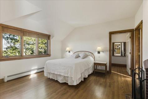 17 Weefs Way Sedgwick ME 04676