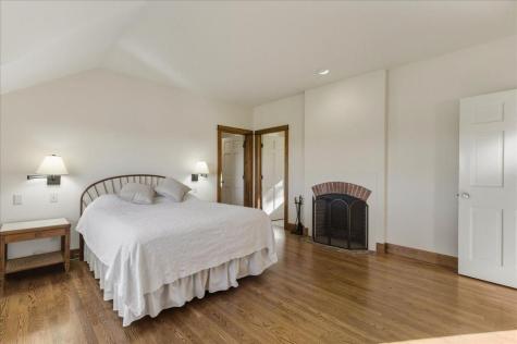 17 Weefs Way Sedgwick ME 04676