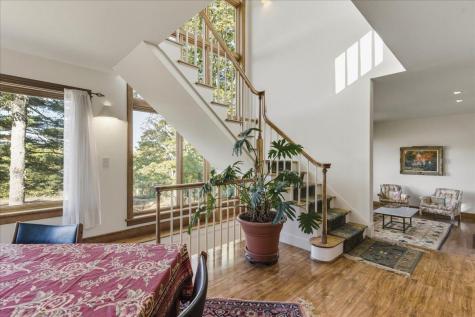 17 Weefs Way Sedgwick ME 04676