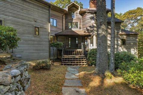 17 Weefs Way Sedgwick ME 04676