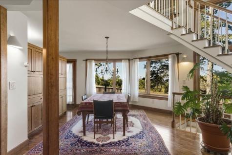 17 Weefs Way Sedgwick ME 04676