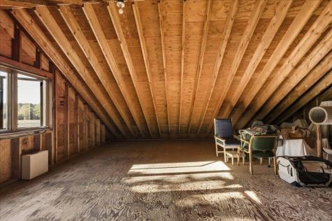 17 Weefs Way Sedgwick ME 04676