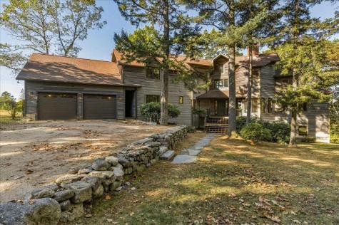 17 Weefs Way Sedgwick ME 04676