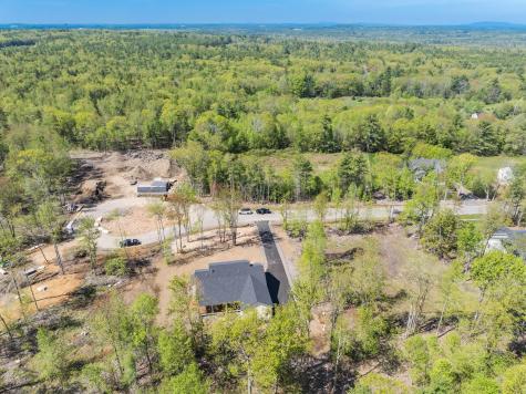 25 Tomahawk Lane Berwick ME 03901