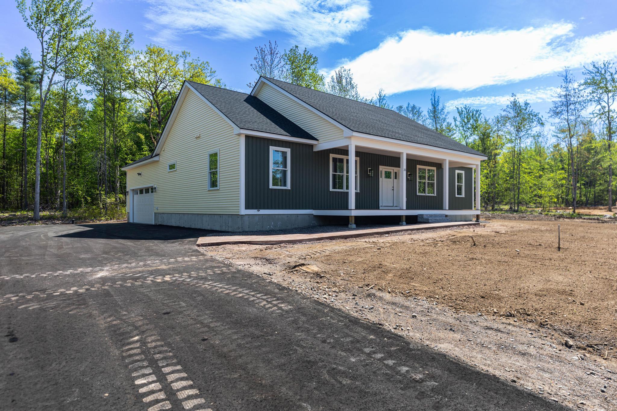 25 Tomahawk Lane Berwick ME 03901