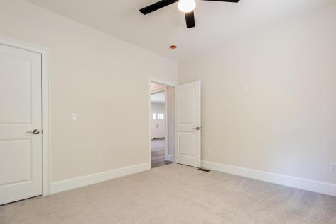 25 Tomahawk Lane Berwick ME 03901