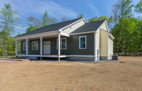 25 Tomahawk Lane Berwick ME 03901