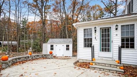 18 Oak Ridge Road Sanford ME 04073