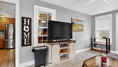 18 Oak Ridge Road Sanford ME 04073