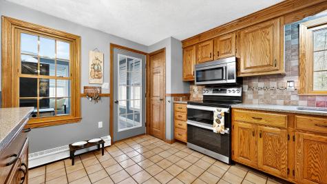 18 Oak Ridge Road Sanford ME 04073