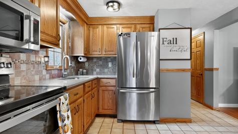 18 Oak Ridge Road Sanford ME 04073