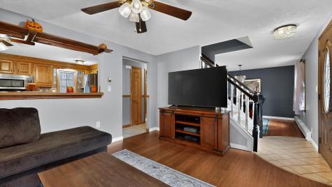 18 Oak Ridge Road Sanford ME 04073