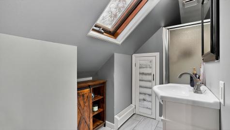 18 Oak Ridge Road Sanford ME 04073