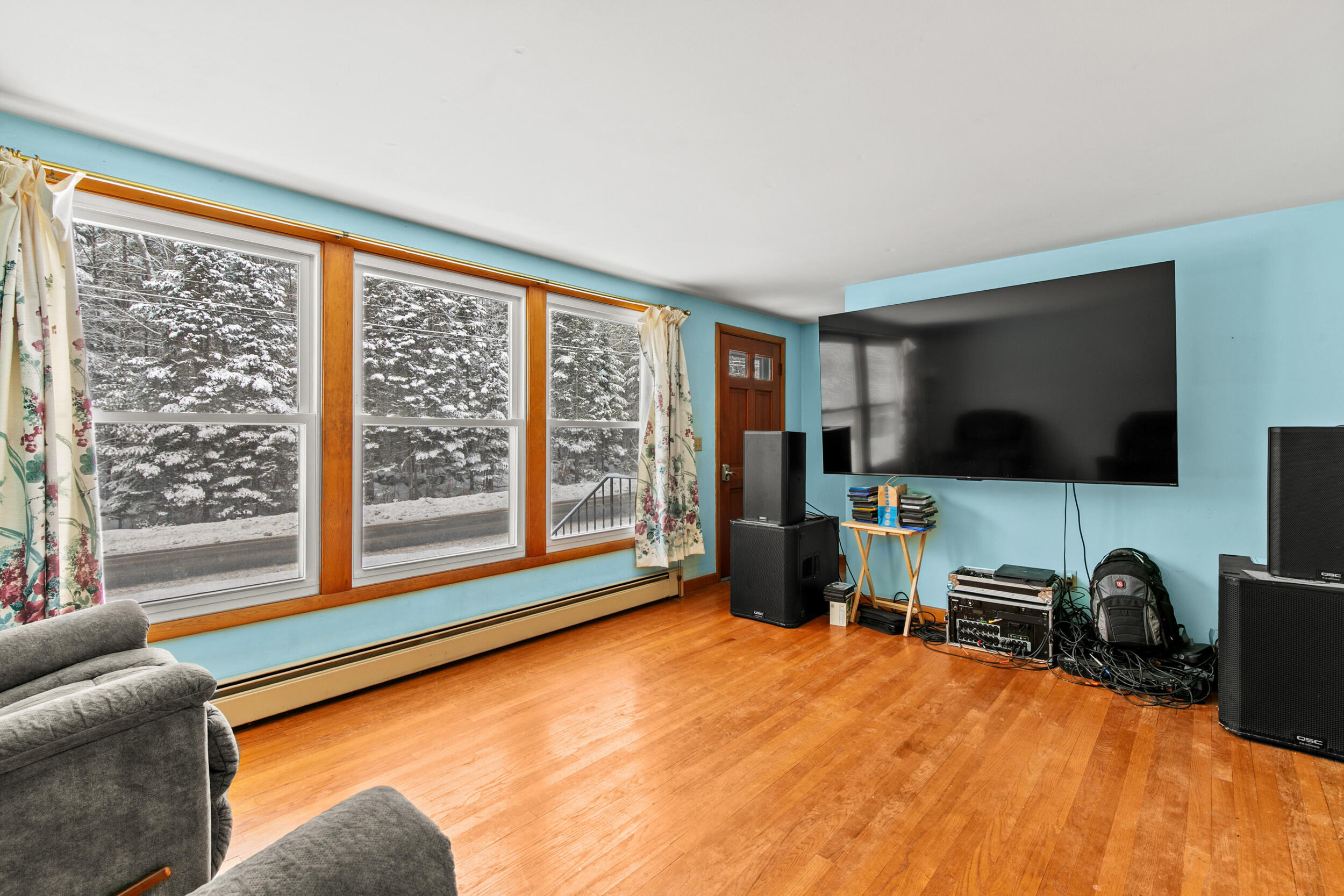 286 S High Street Bridgton ME 04009