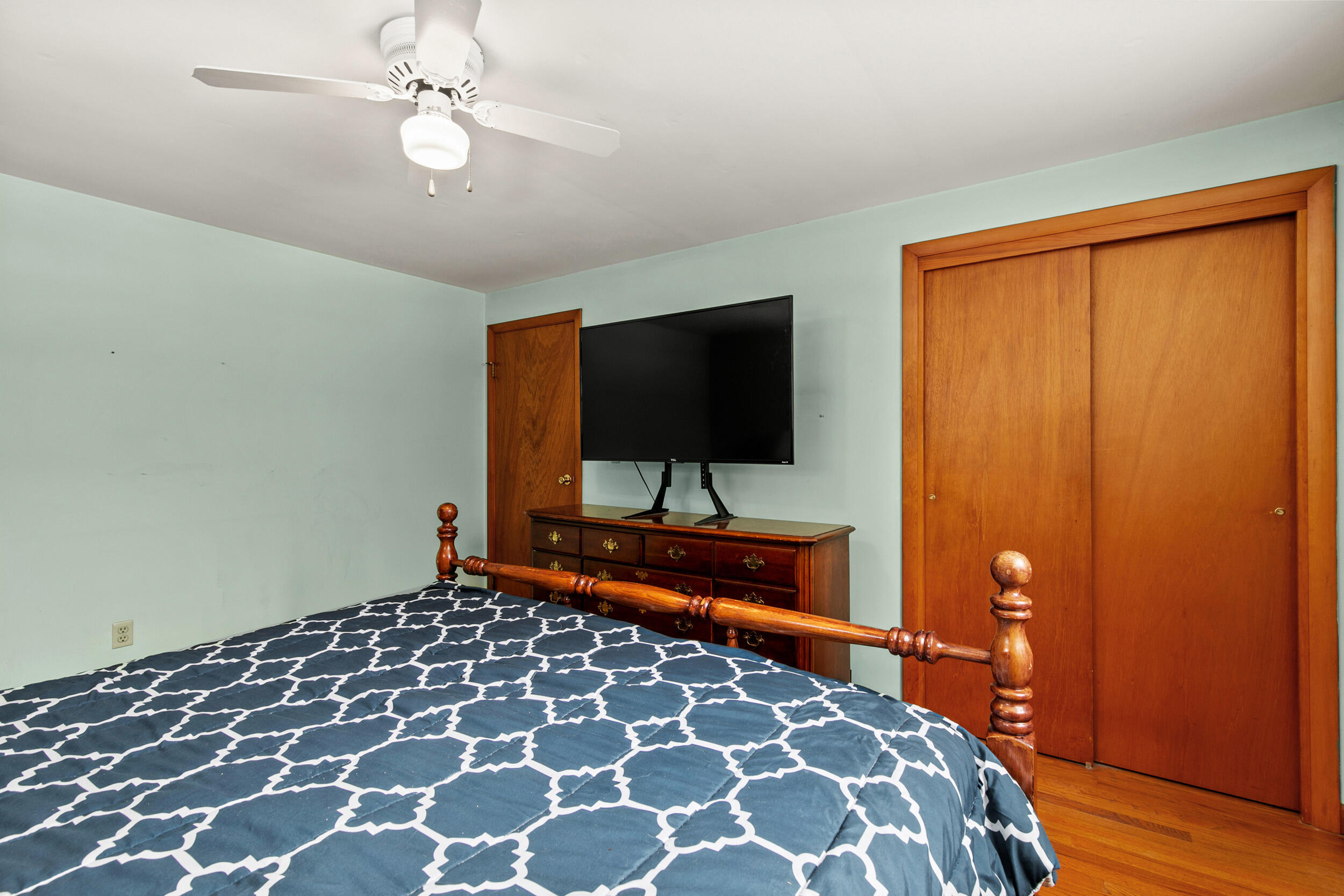 286 S High Street Bridgton ME 04009