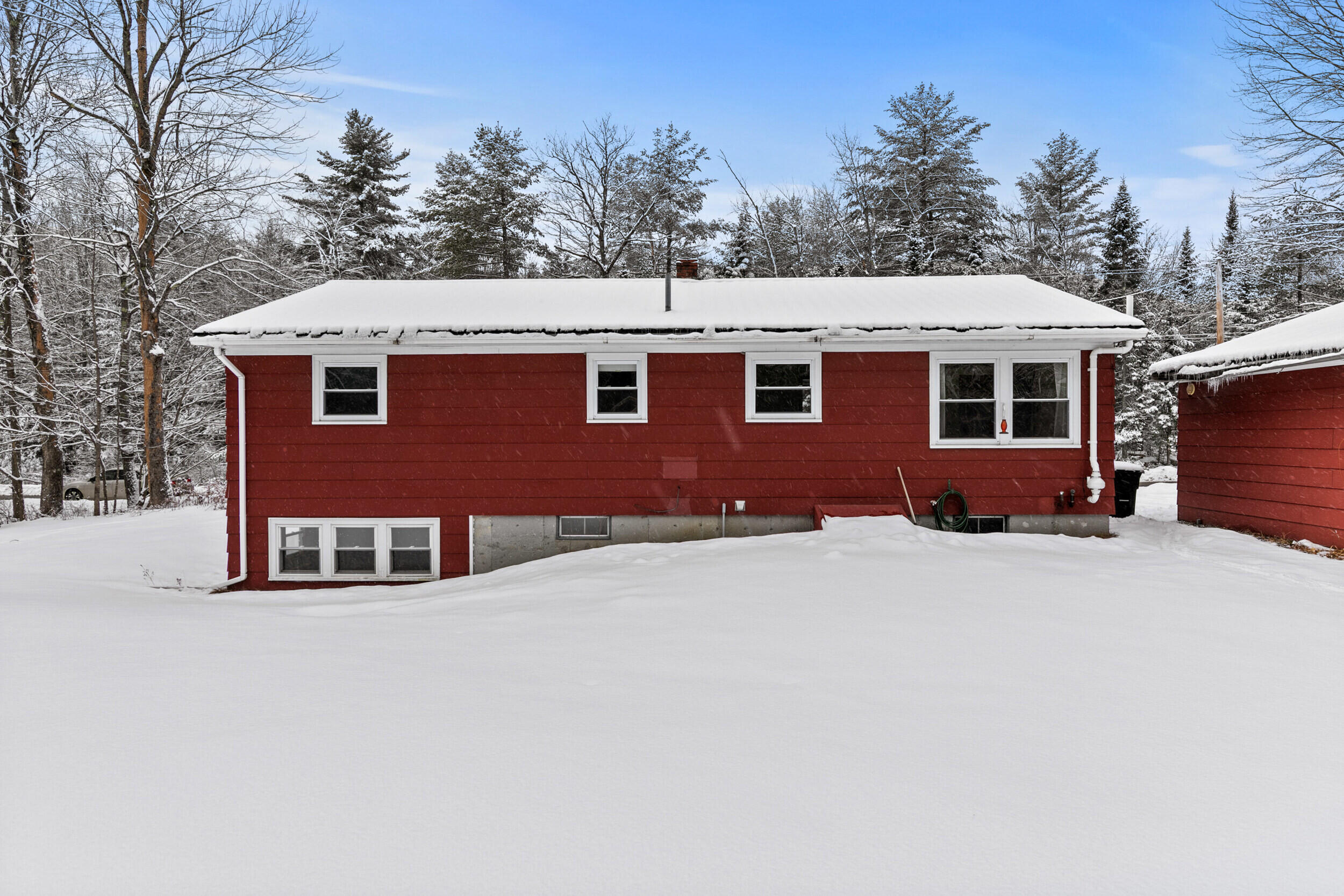 286 S High Street Bridgton ME 04009