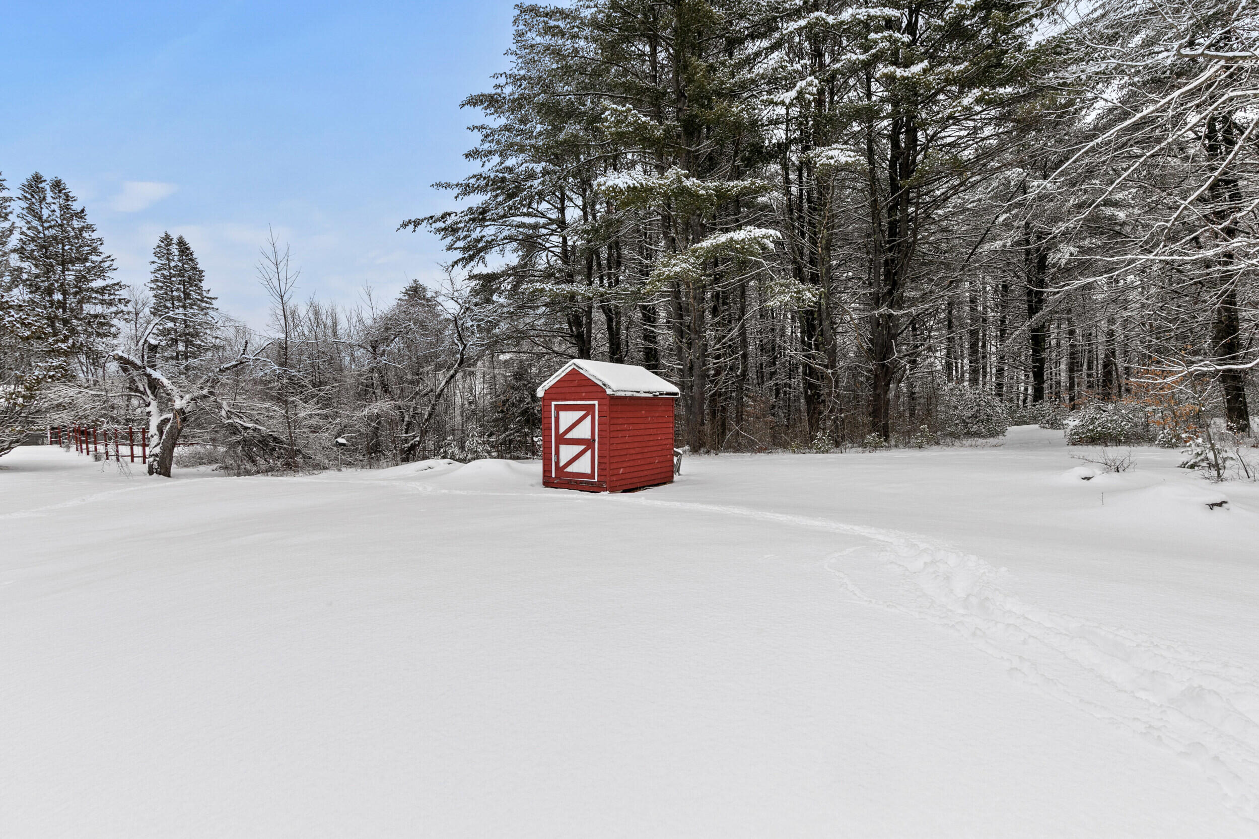 286 S High Street Bridgton ME 04009