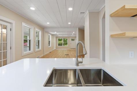 47 Lake Street Auburn ME 04210