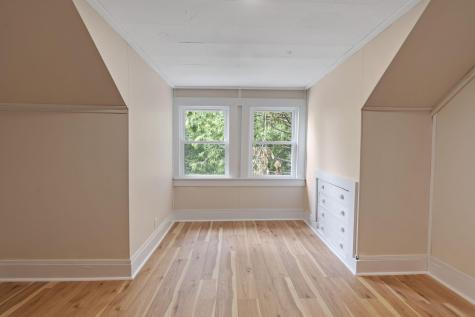 47 Lake Street Auburn ME 04210