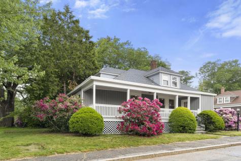 47 Lake Street Auburn ME 04210