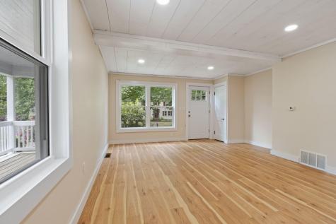 47 Lake Street Auburn ME 04210