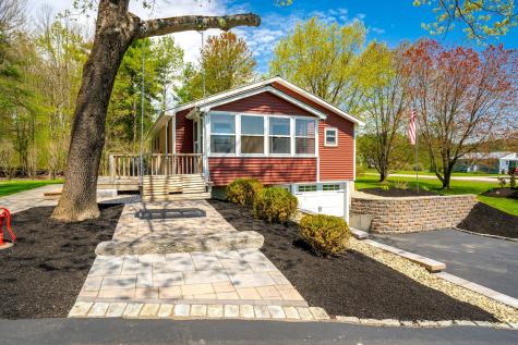 7 Hubbard Avenue Limington ME 04049