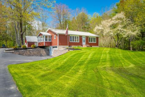 7 Hubbard Avenue Limington ME 04049