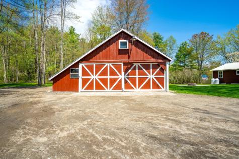 7 Hubbard Avenue Limington ME 04049