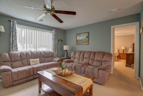 117 Skeetfield Road Oxford ME 04270