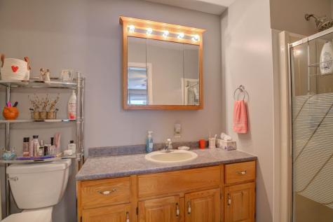 117 Skeetfield Road Oxford ME 04270