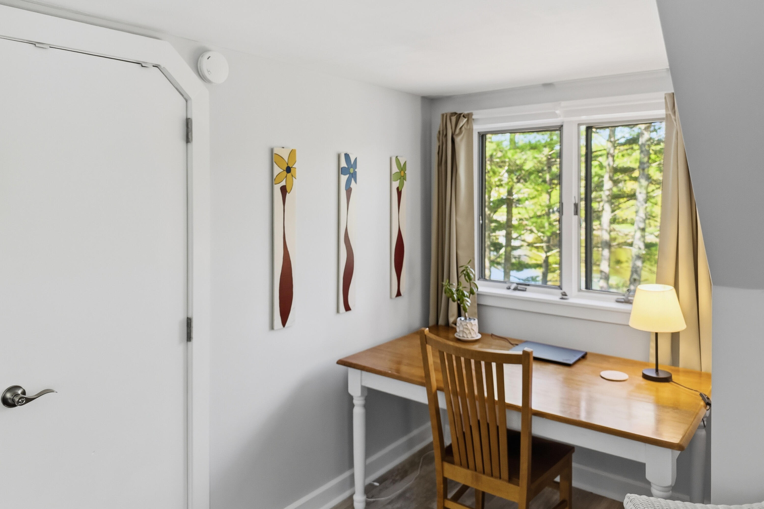 36 Snowdeal Lane South Thomaston ME 04858
