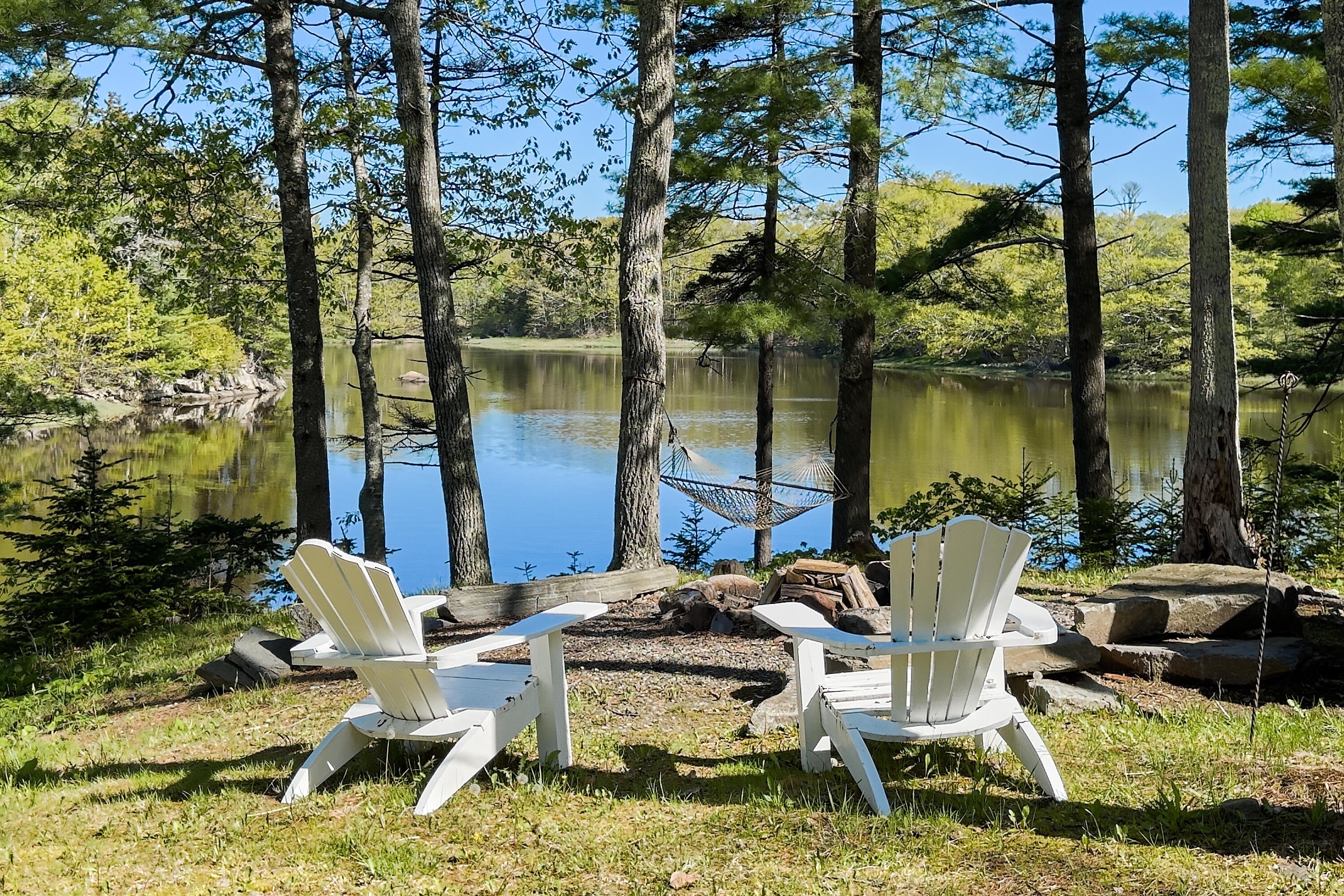 36 Snowdeal Lane South Thomaston ME 04858