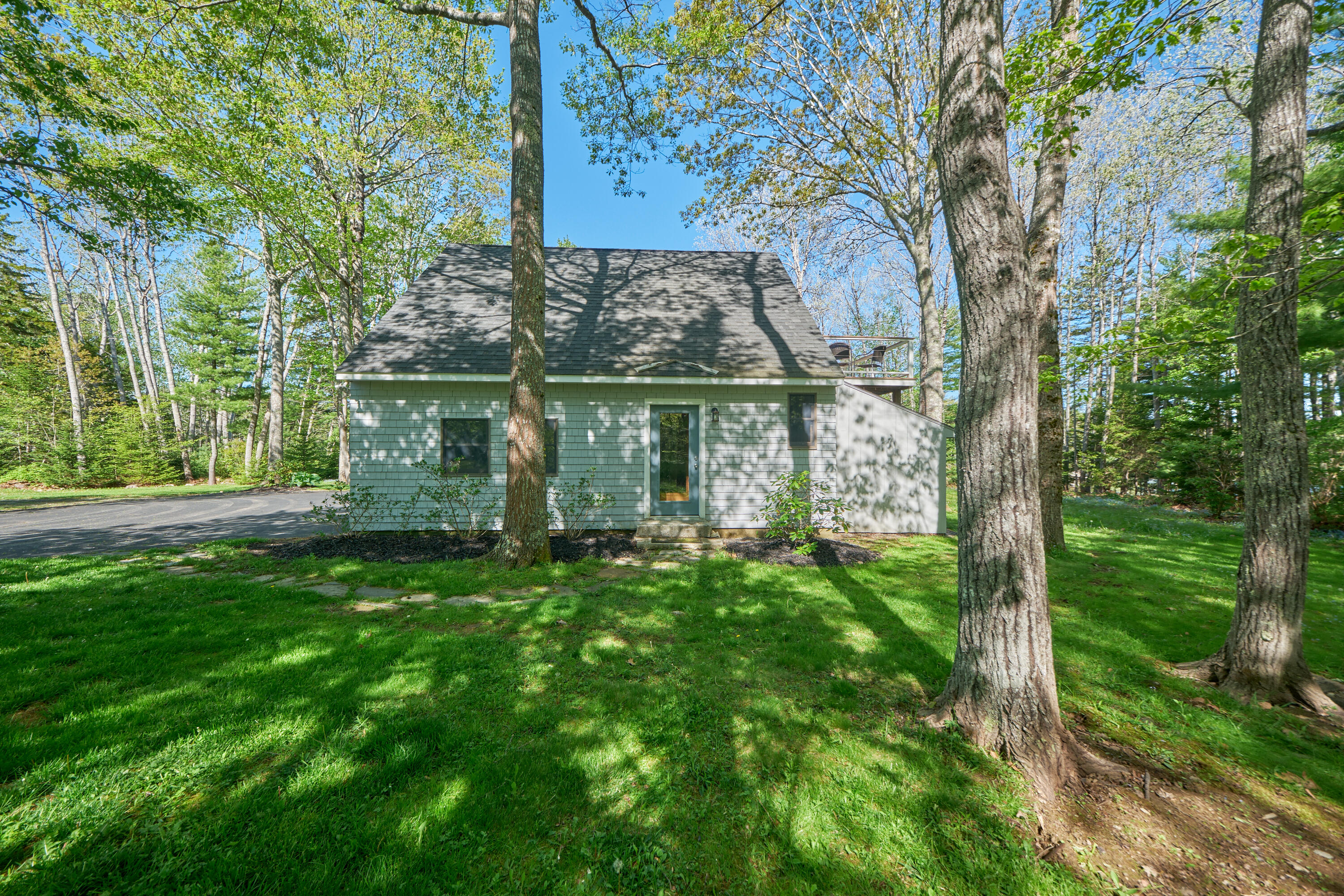 36 Snowdeal Lane South Thomaston ME 04858
