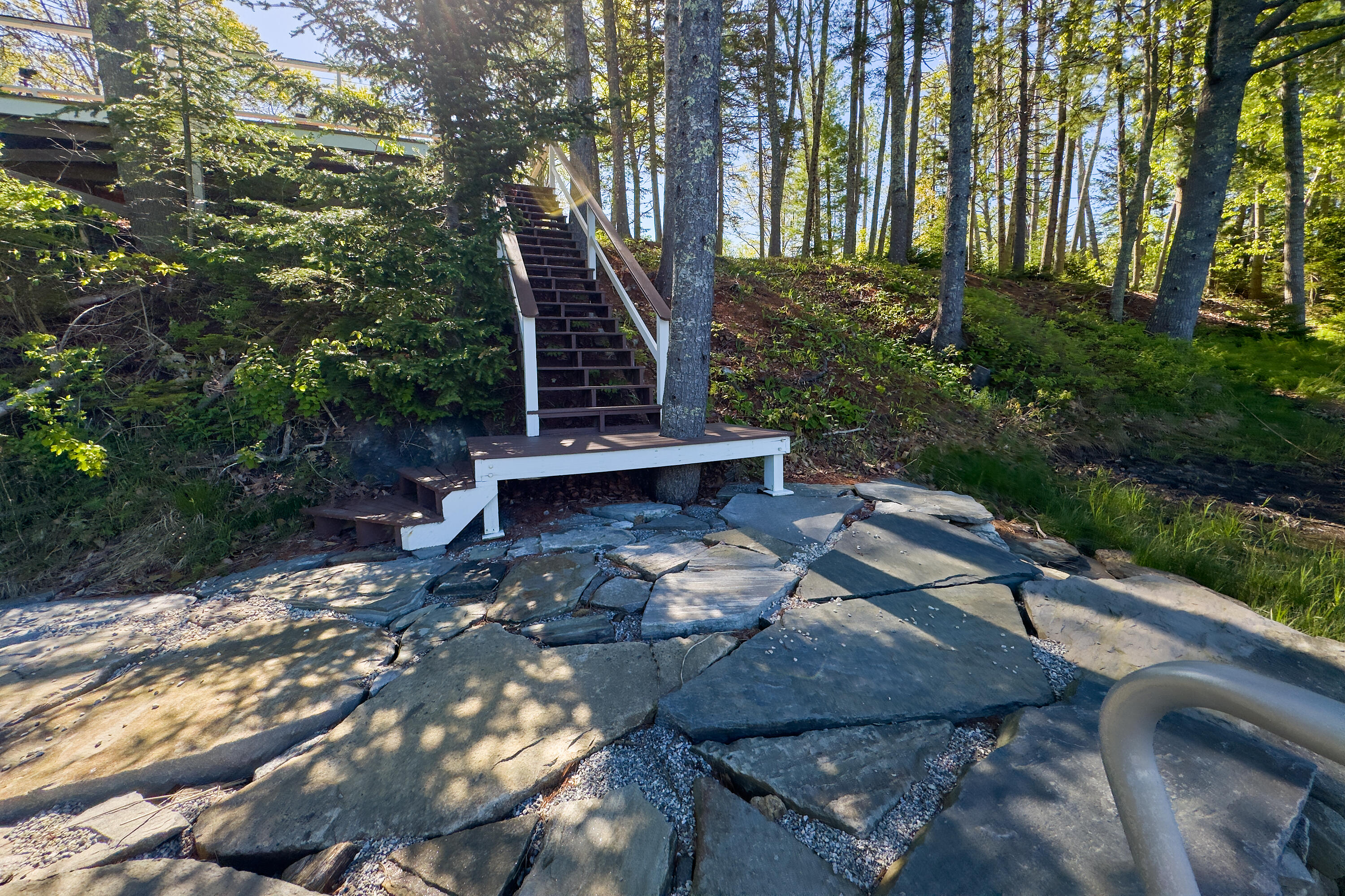 36 Snowdeal Lane South Thomaston ME 04858