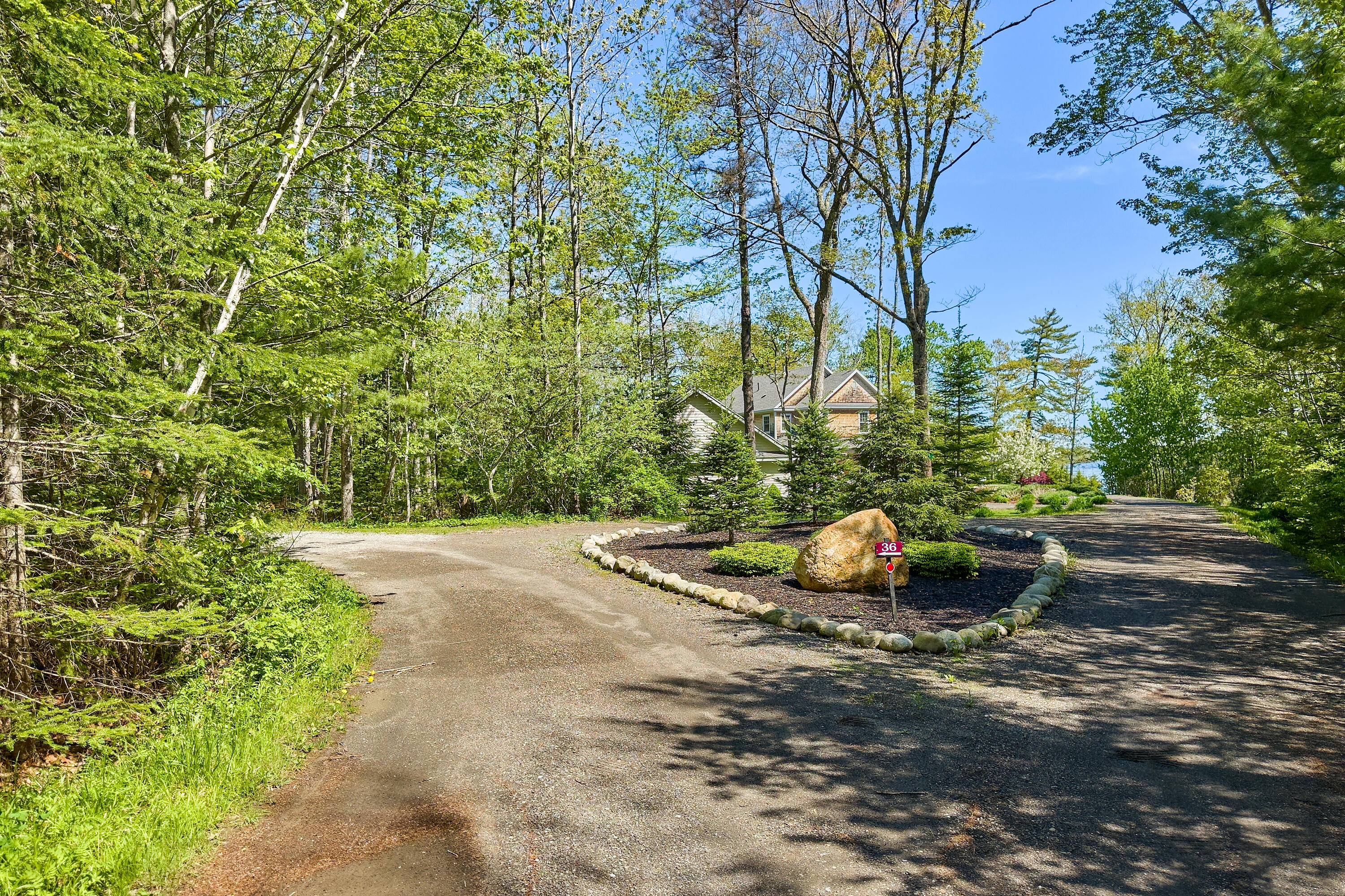 36 Snowdeal Lane South Thomaston ME 04858