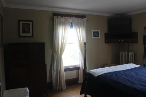 11 Hawkes Avenue Eastport ME 04631