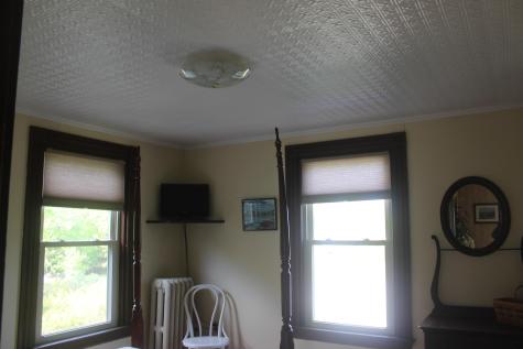 11 Hawkes Avenue Eastport ME 04631