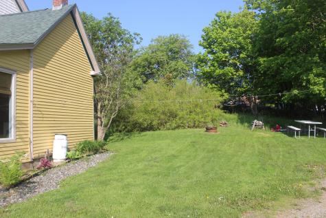 11 Hawkes Avenue Eastport ME 04631