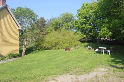 11 Hawkes Avenue Eastport ME 04631